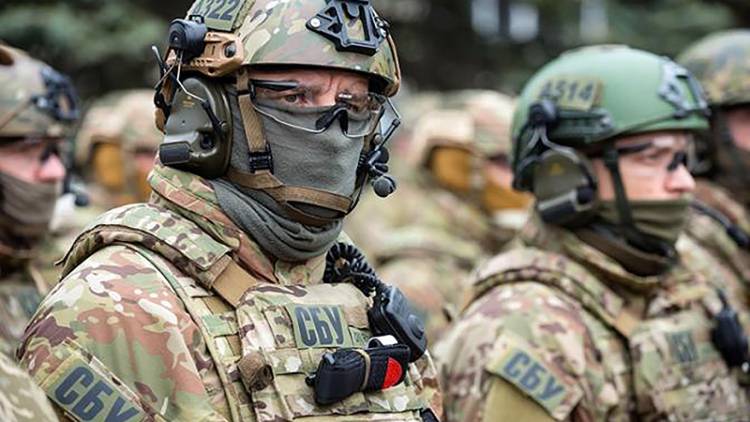 СБУ и инструкторы НАТО готовят теракт на Донбассе