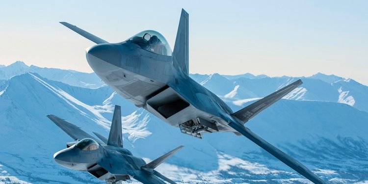 Пентагон ожидает фиаско: гибрид F-22 и F-35 - плохая идея