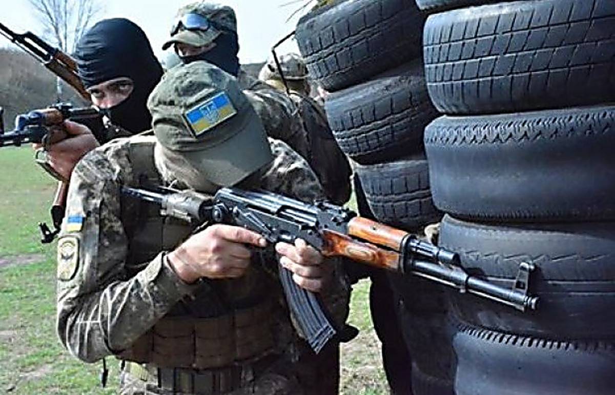 Украинский спецназ атакует Донбасс