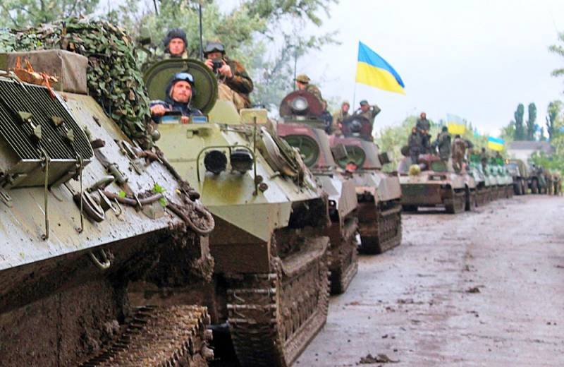 Битва за Азов: Киев стягивает к побережью сухопутные силы
