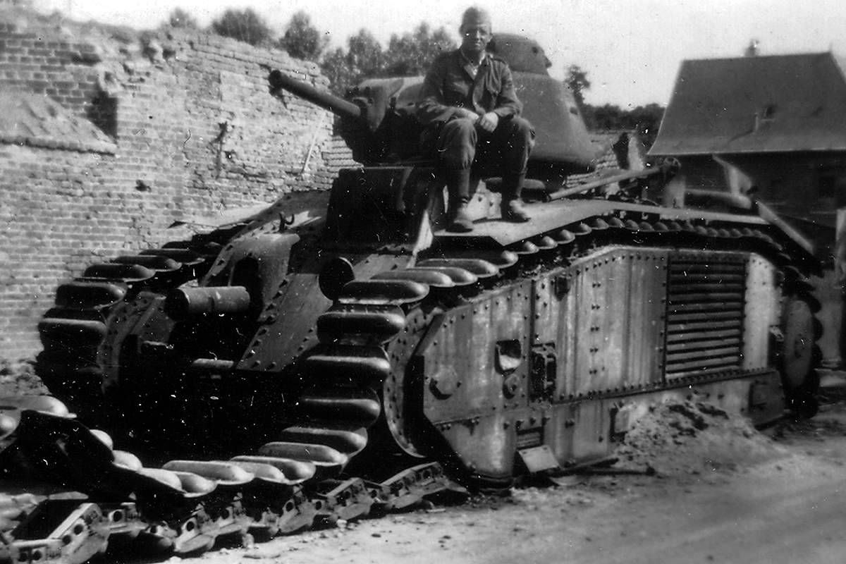 Ускользнувшее величие: почему танки не спасли Францию?