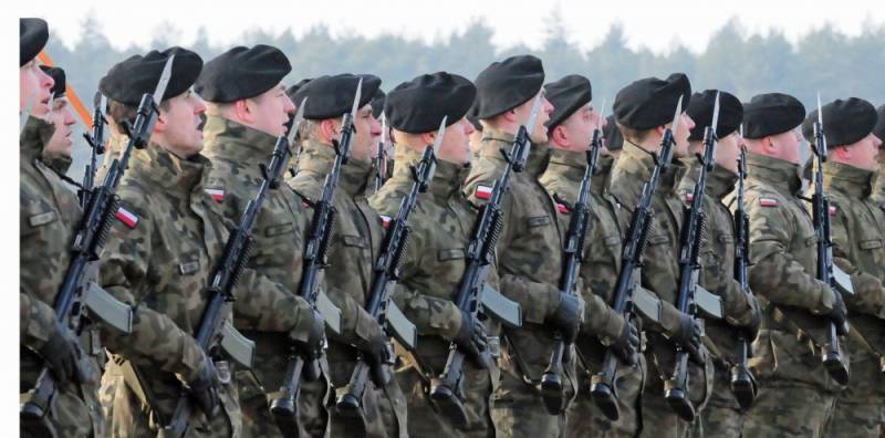 Зачем Европа возвращает призыв в армию