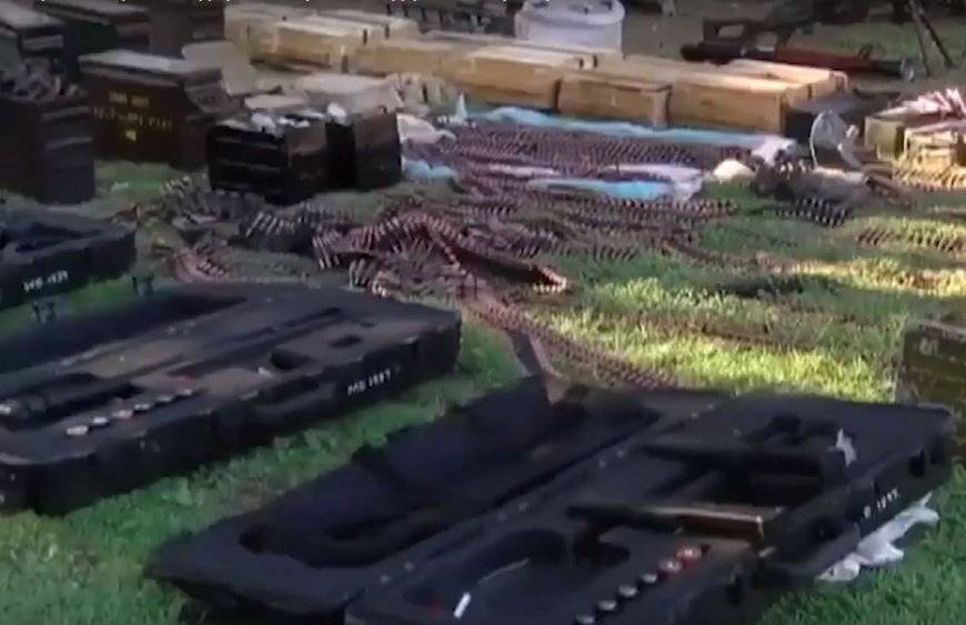 Израильское вооружение: в САР найдены склады боевиков с боеприпасами Запада