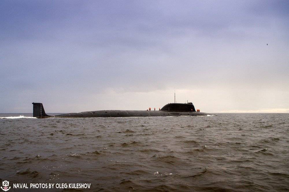 Новейшая российская атомная подлодка впервые вышла в море