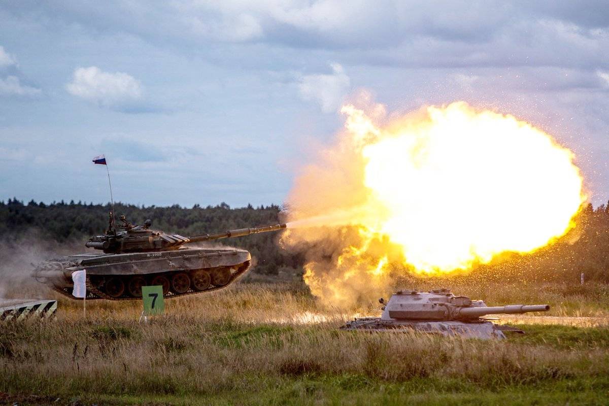 Удар во фронт: Россия создаёт беспилотник на шасси Т-72