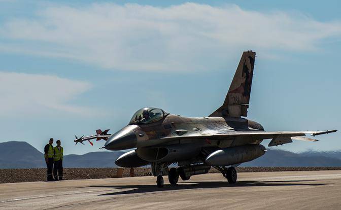 Целью израильских F-16 был Асад?