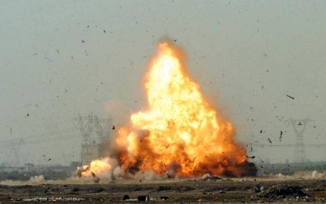 Удар боевиков ИГ в Дейр-эз-Зоре: штабы союзников США взлетели на воздух