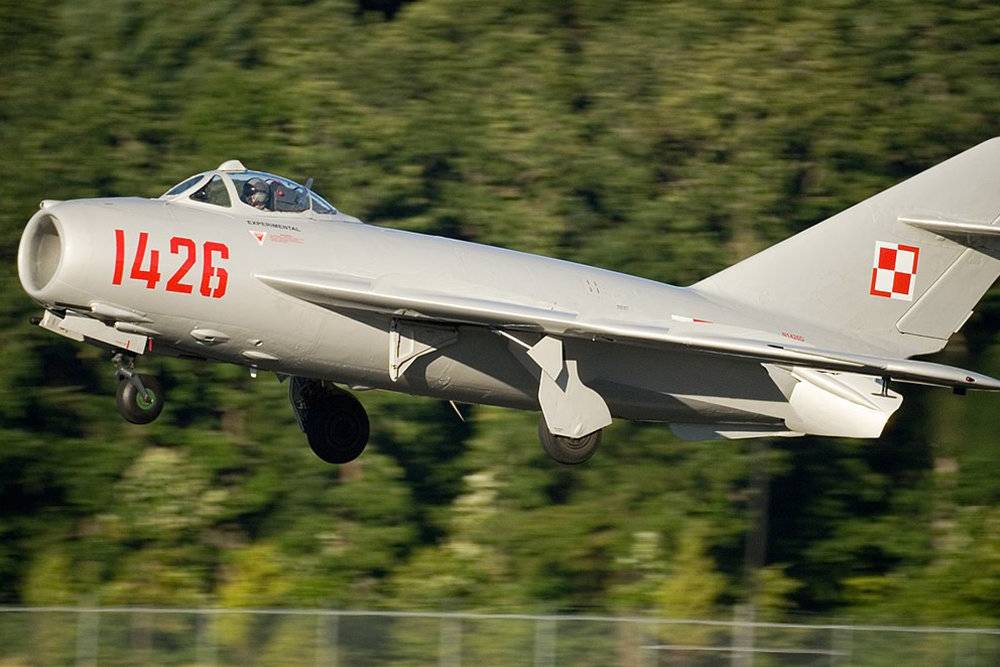 Почему пилоты американских "Фантомов" боялись вьетнамских МиГ-17