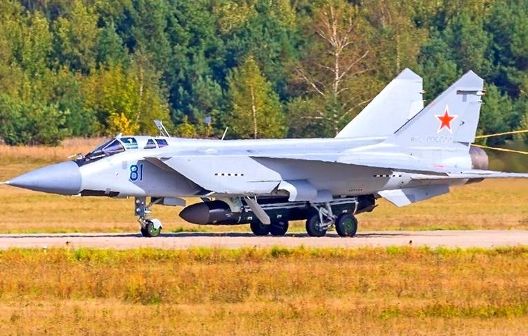 МиГ-31 с секретной противоспутниковой ракетой замечен в Жуковском
