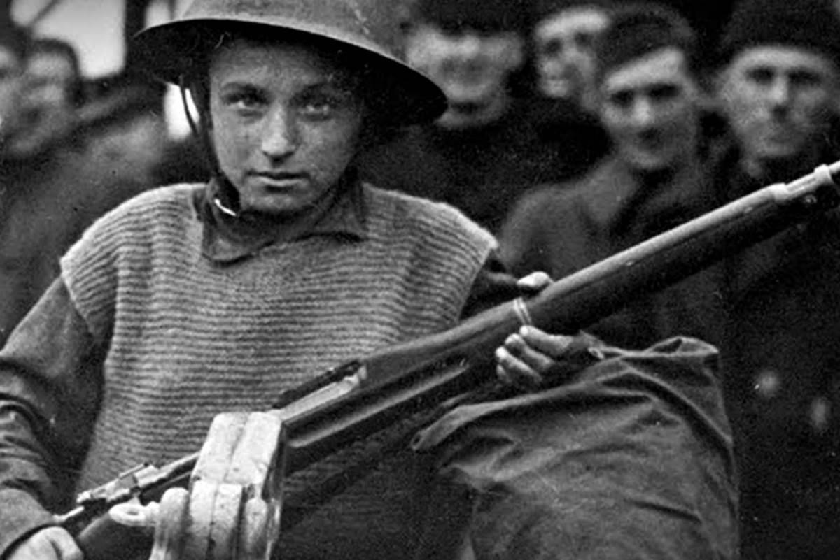 Юные солдаты Первой мировой: беззаветный порыв или глупая гибель?