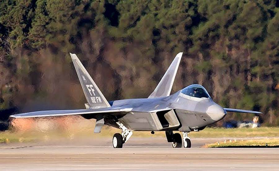 Как F-22 Raptor опозорился перед русским асом