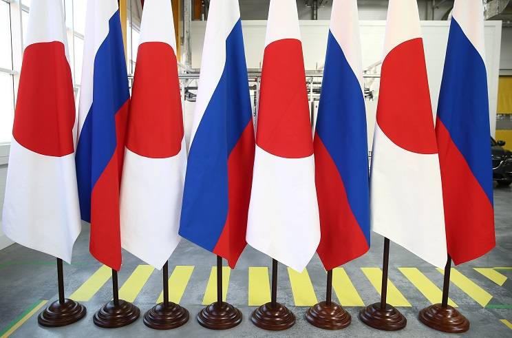 Япония надеется на продуктивное военное сотрудничество с Россией