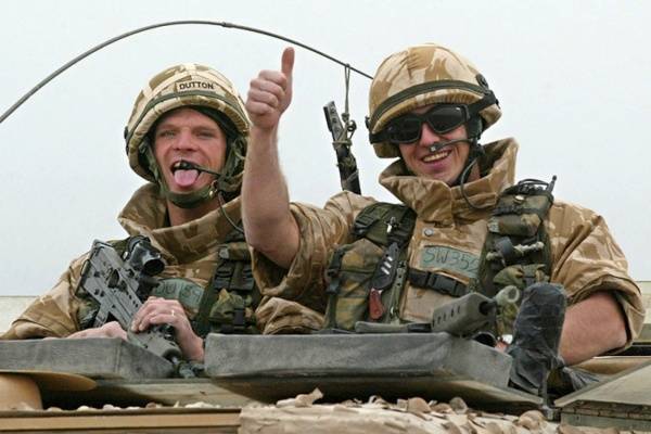 Пик депрессии в британской армии: опять Россия виновата?