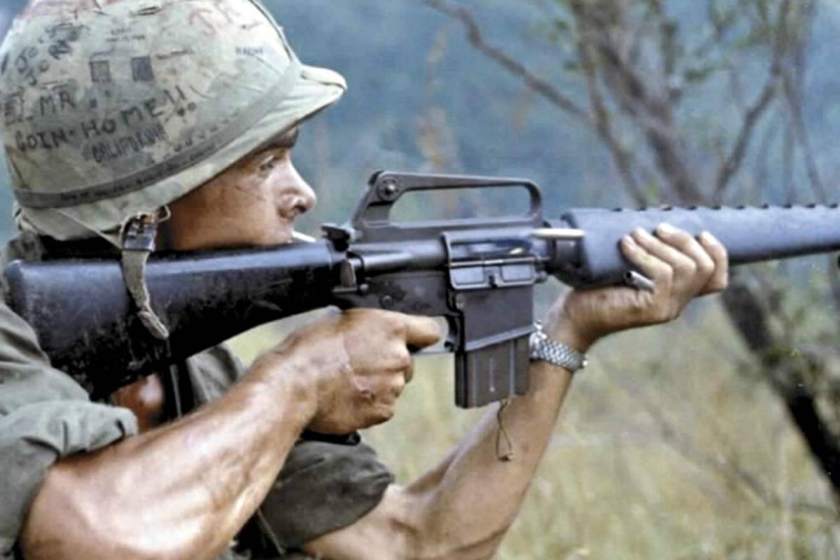 Тёмные тайны «чёрной винтовки»: история создателя M16