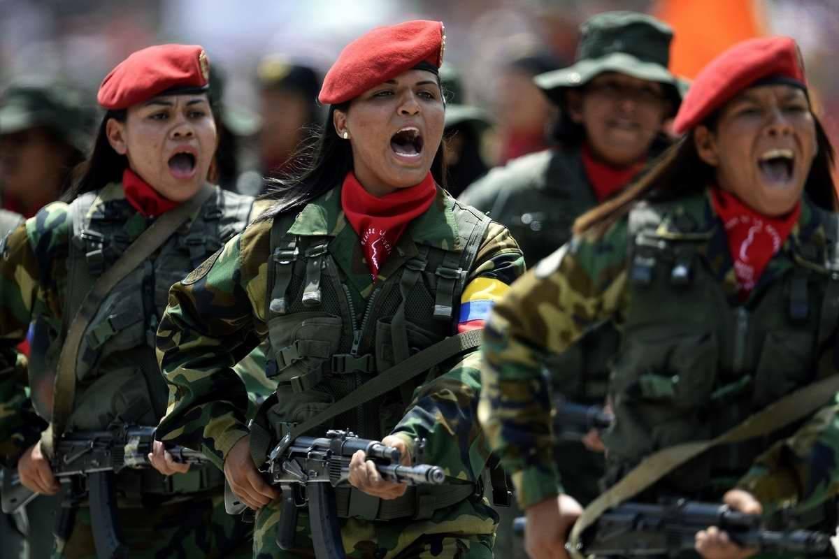 США подталкивают Колумбию и Венесуэлу к войне