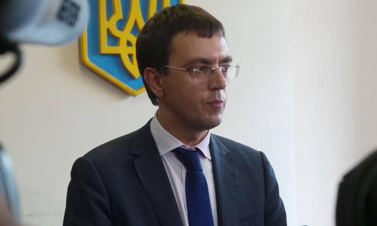 Омелян предложил украинцам ехать в РФ с автоматами: Вернуть Москву и Кубань