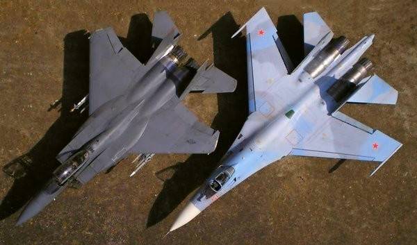 Триумфальная дуэль Су-27 и F-15: украинский пилот не заметит, как его сбили