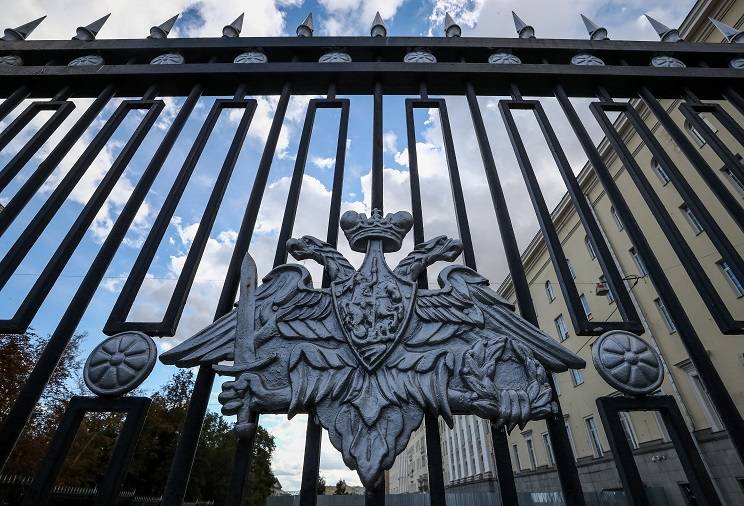 Минобороны потратит 3 млн рублей на исследования о доверии россиян к армии