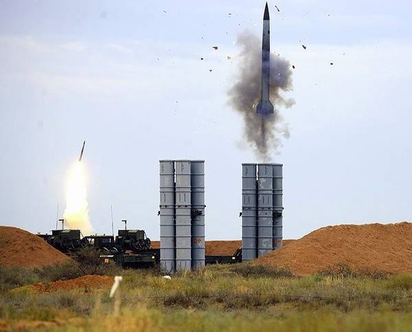 С-400 обзавелись «козырем»: дальнобойная ракета 40Н6 принята на вооружение