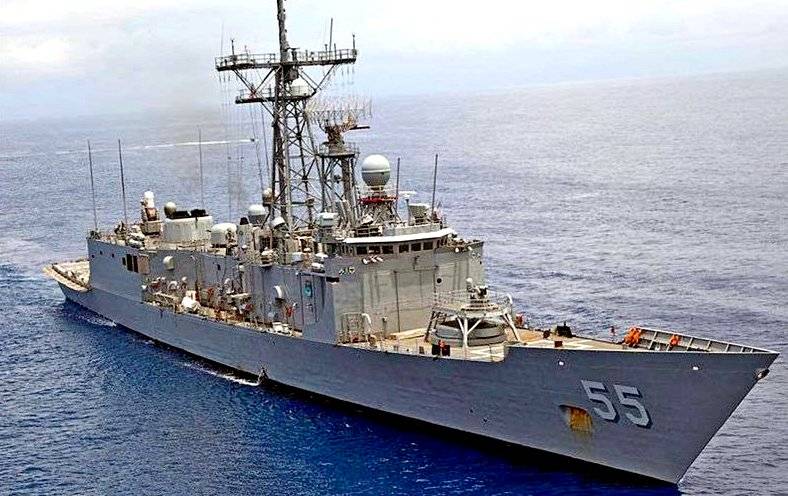 Помогут ли ВМС Украины старые американские фрегаты