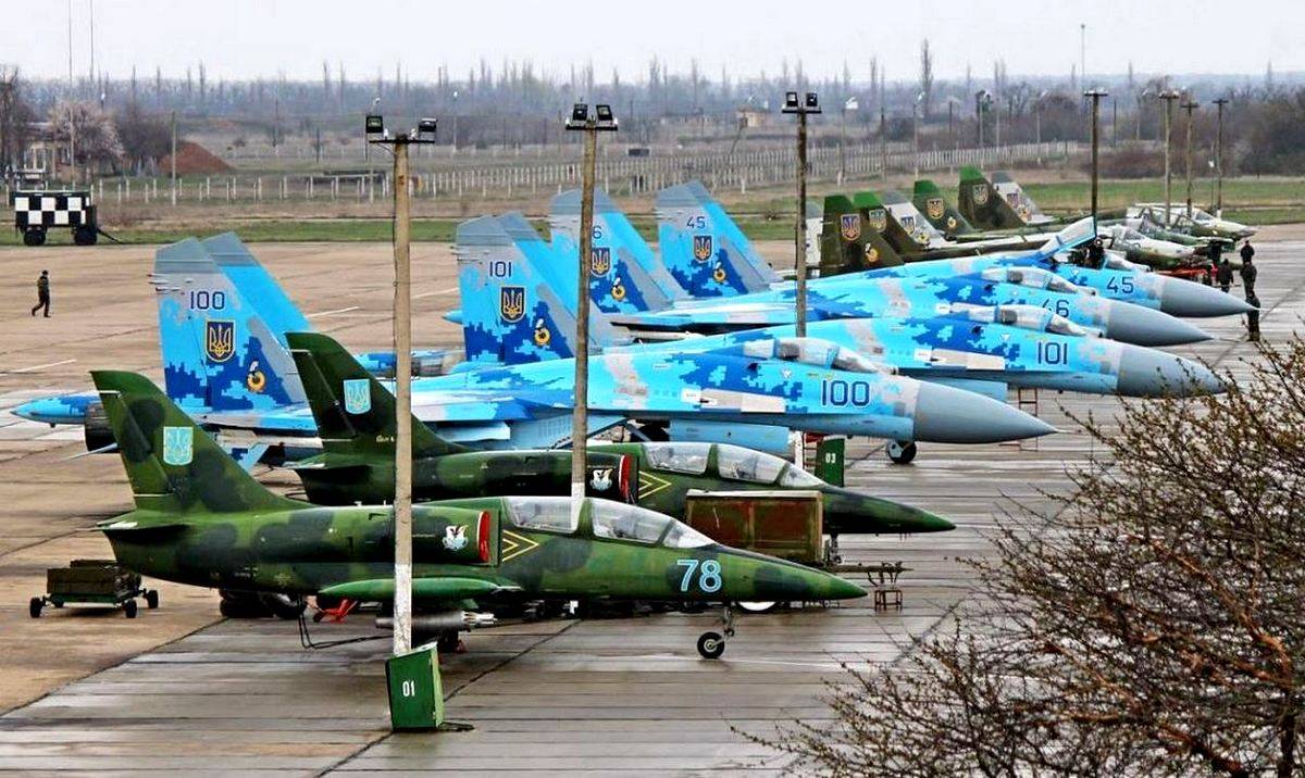 ЛНР пригрозила сбивать самолеты украинских ВВС