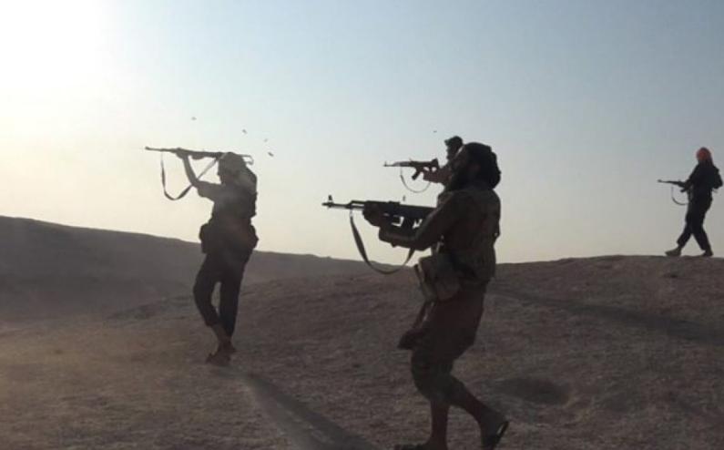 Крупное наступление ИГ в Дейр-эз-Зоре: силы США спешно покинули свою базу