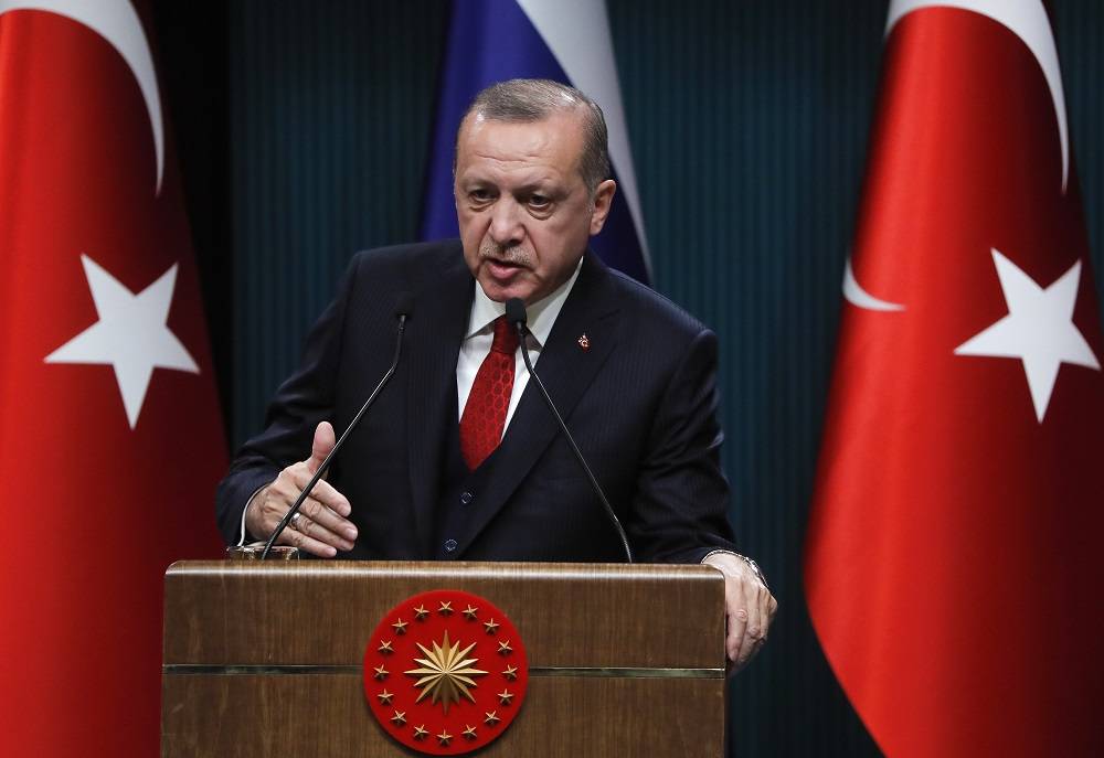 Эрдоган: Турецкие войска могут войти в Сирию без предупреждения