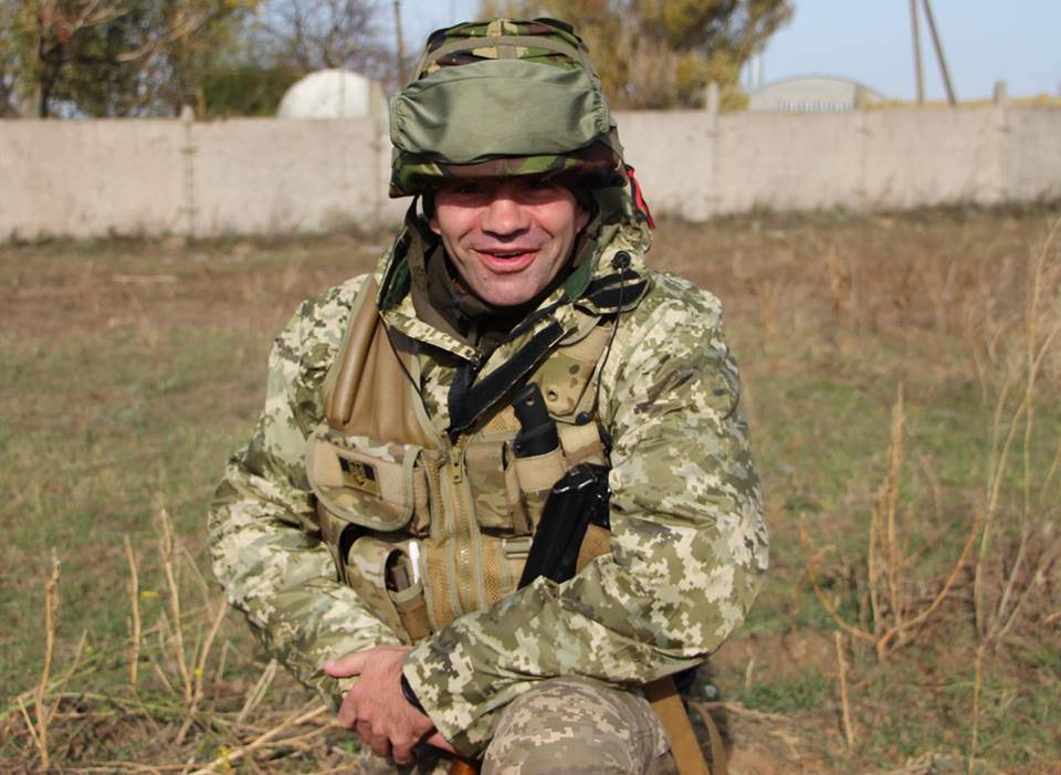 Солдат ВСУ бросил службу в армии США, чтобы повоевать с народом Донбасса