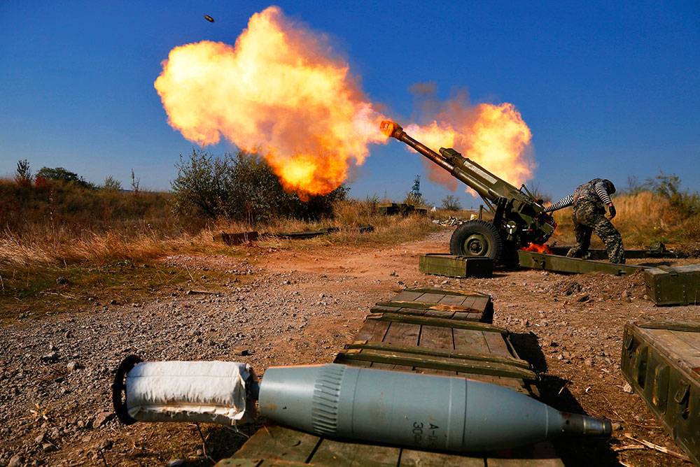 Артиллерийская дуэль: ПВО ополчения рассекла группу беспилотников ВСУ