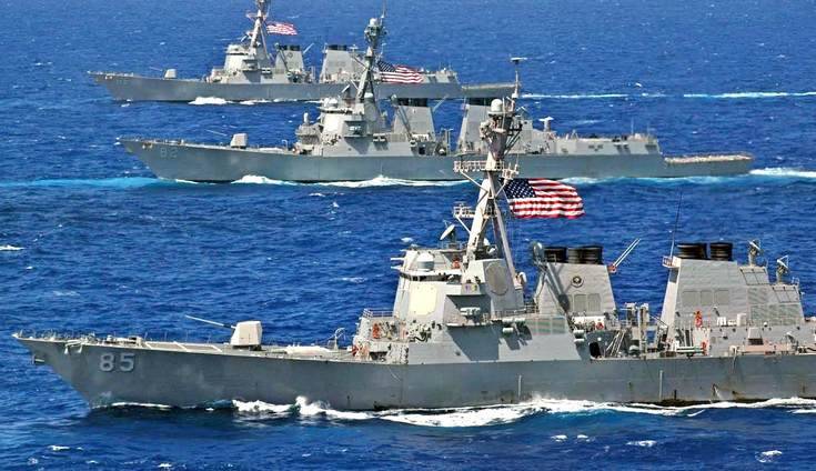 Опубликовано видео опасного сближения военных кораблей США и Китая