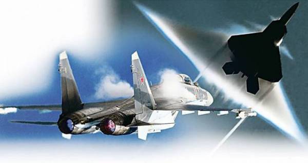 Почему американские эксперты отмечают достоинства Су-35 и критикуют F-22