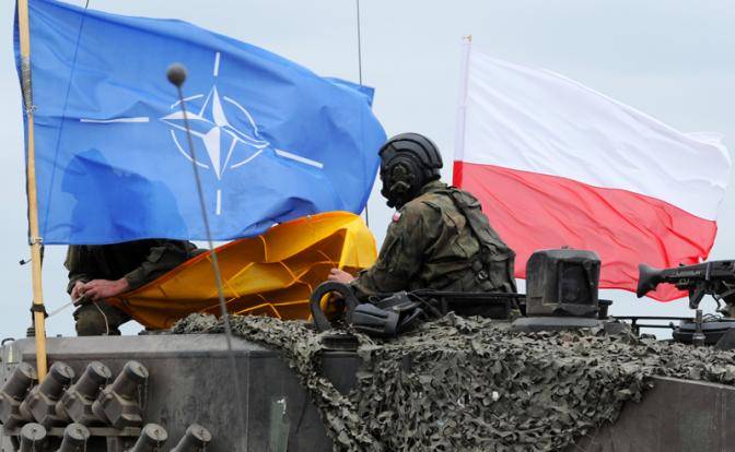 «Форт Трамп»: Польша зовет США усмирить Москву