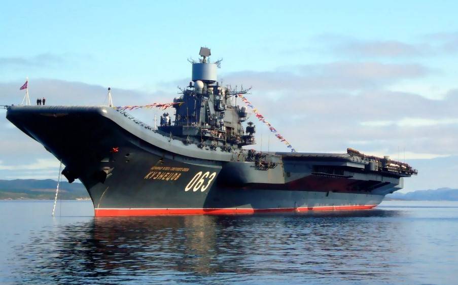 Проблемы российского флота: Единственный «Кузнецов»