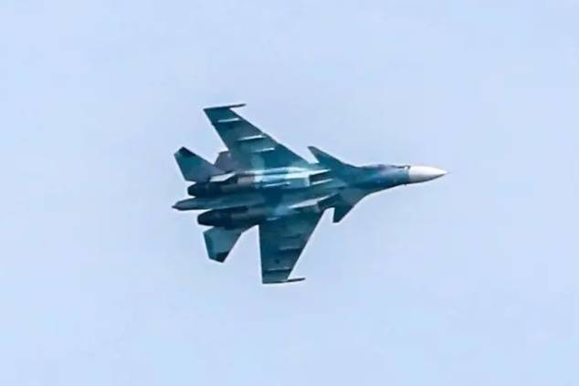 Массовый налет на «Дункан»: 17 российских самолетов "обрушились" на эсминец