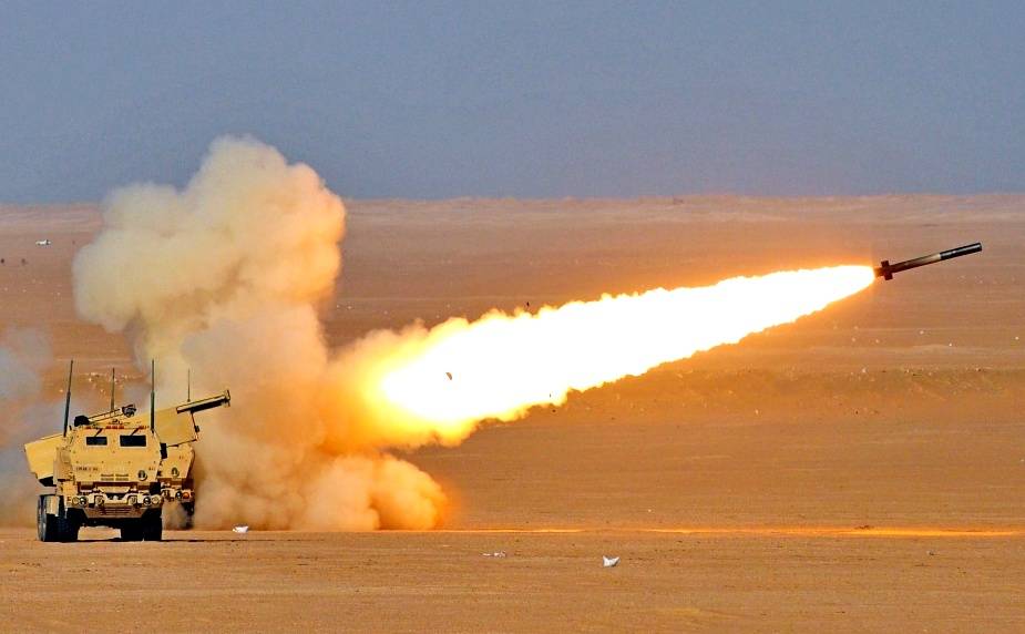 Американцы нанесли удар 14 ракетами по Сирийской армии