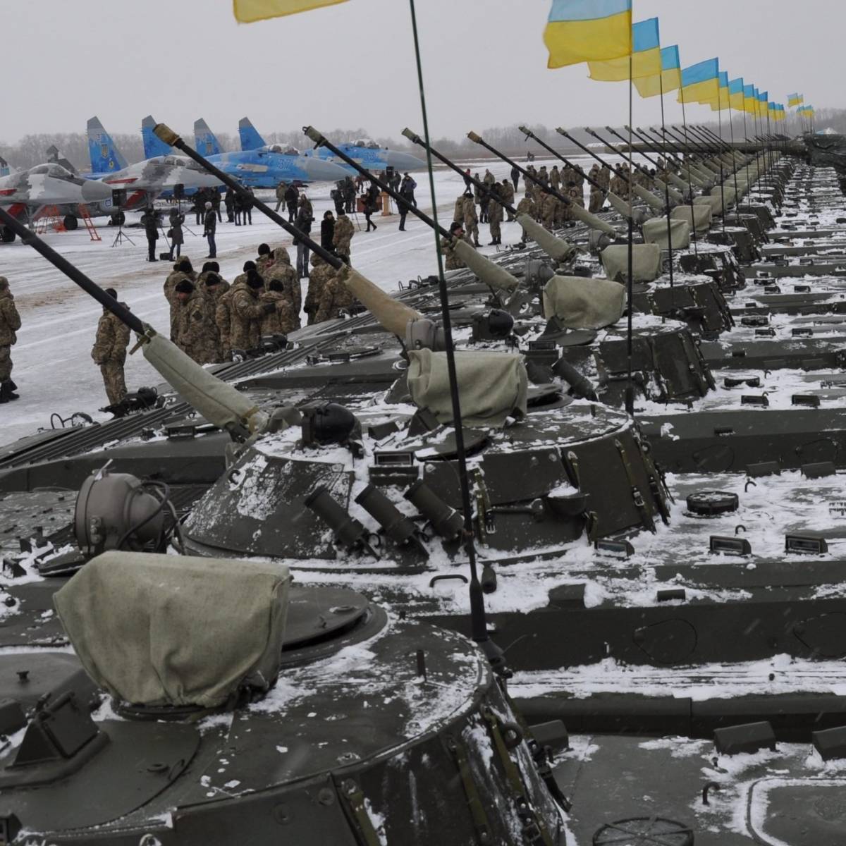 ВСУ готовы атаковать Донбасс: к Горловке стянуты танки и орудия артиллерии