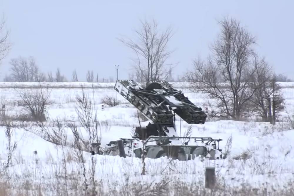 Ракетный зонт: "Стрела-10" надежно защитит Донбасс от авиации ВСУ