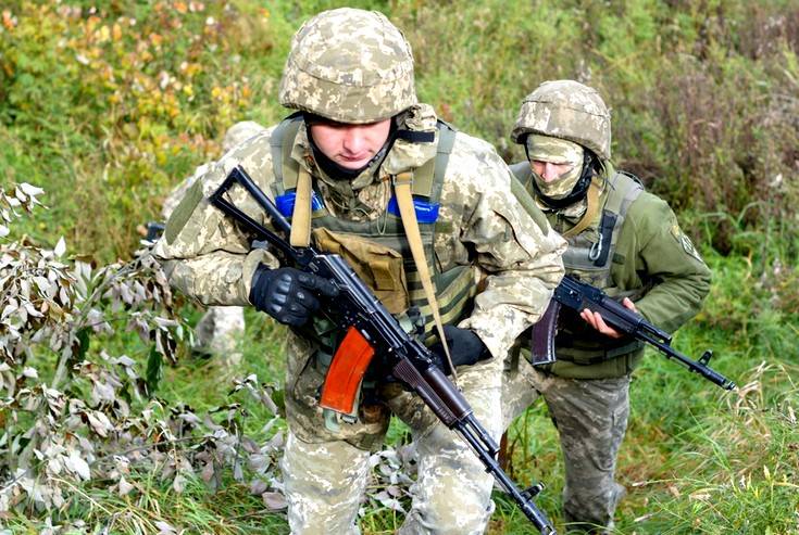 Украина перебросила к Азовскому морю десантно-штурмовые войска