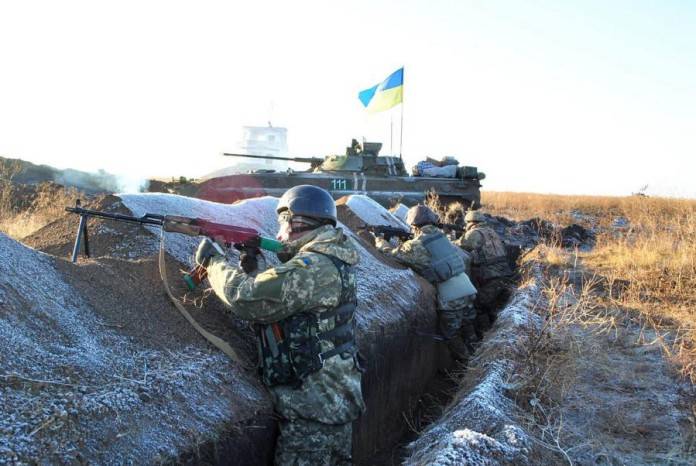 Киев отправил на Донбасс инфицированных силовиков