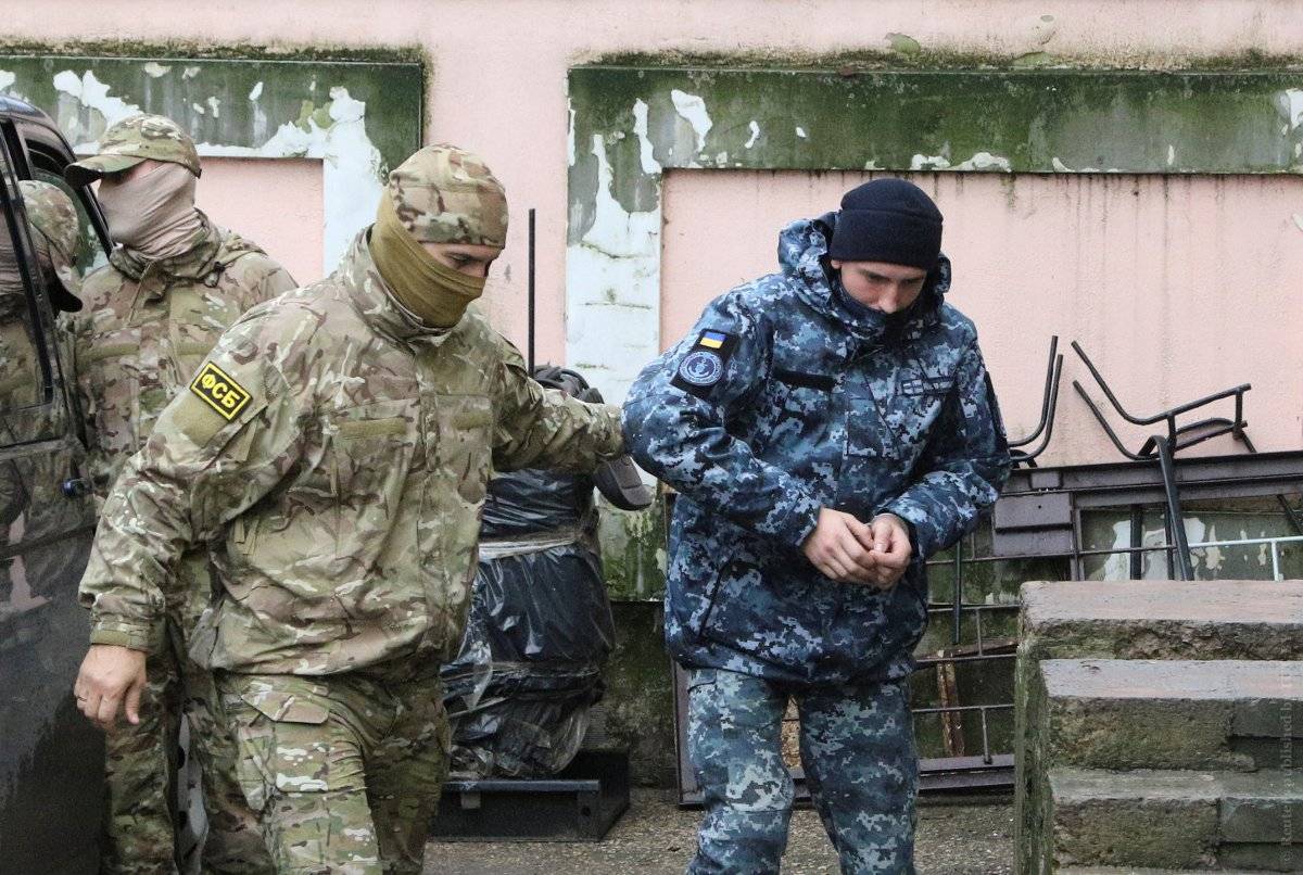 ФСБ не хочет выпускать украинских моряков из СИЗО
