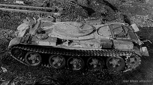 Неизвестная версия советского Т-54 на фото из ГСВГ