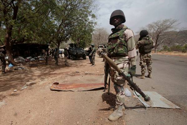Боевики ИГИЛ захватили город в Нигерии – Правительственная армия отступила