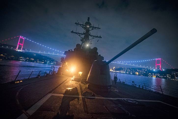 Корабль США в Черном море русские встретили репетицией удара из «Калибра»
