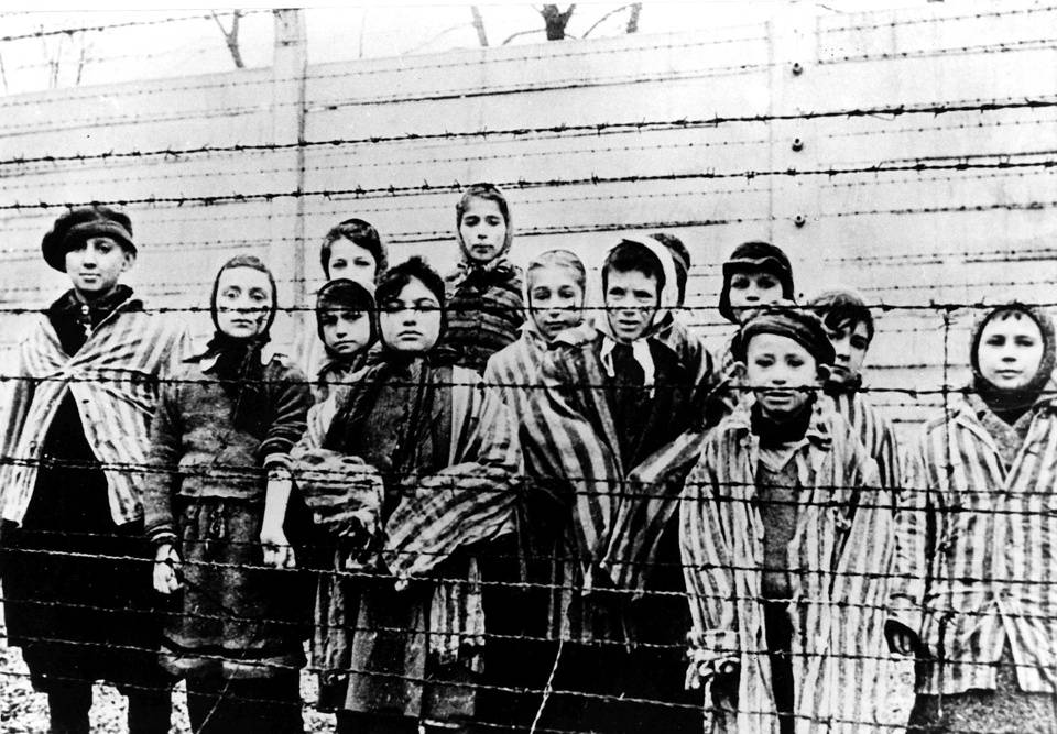 Бывший узник Освенцима: Мы надеялись, что сможем выйти оттуда живыми
