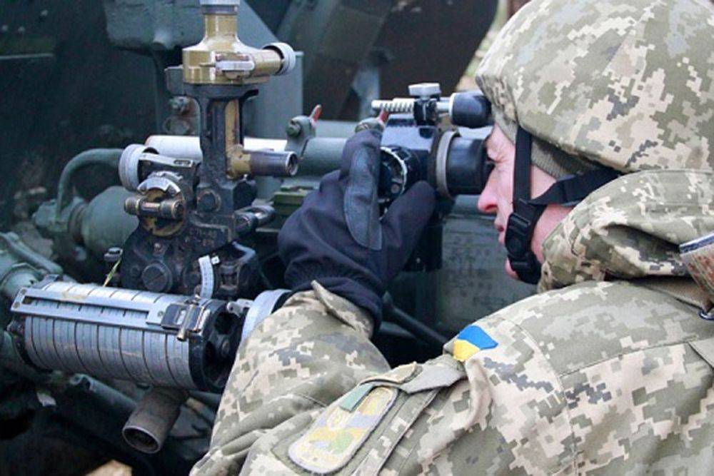 Украинские вояки обстреляли детсад и повредили насосную станцию