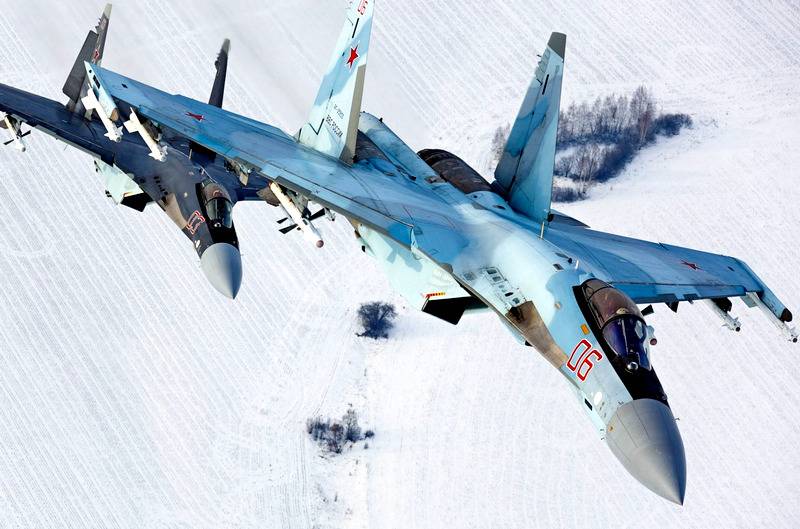 «Российские Су-35 унизили американцев и японцев на Дальнем Востоке»