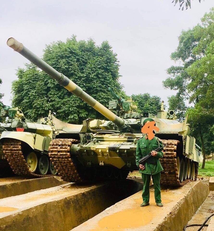Вьетнамские танкисты приступили к освоению Т-90С