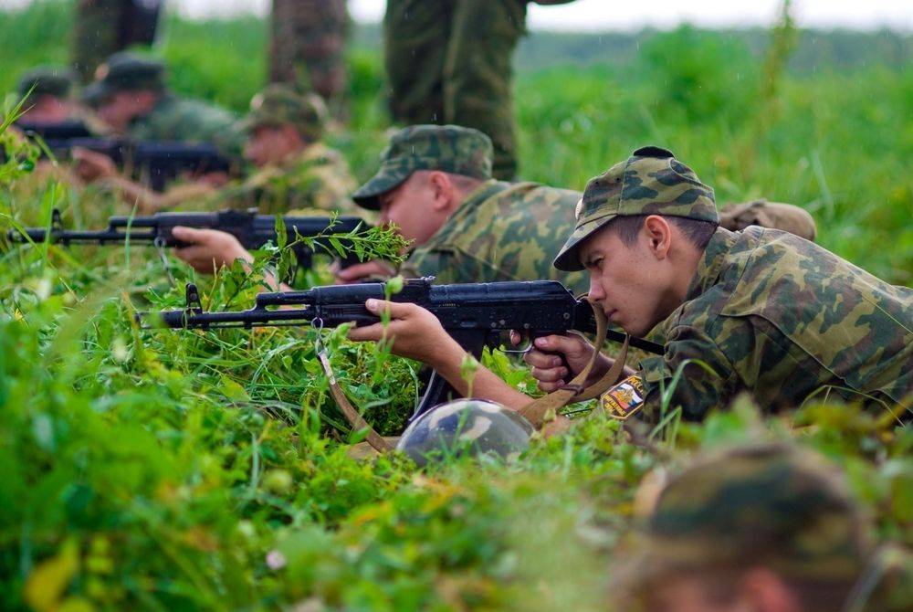 Зачем в России упразднили военные кафедры вузов