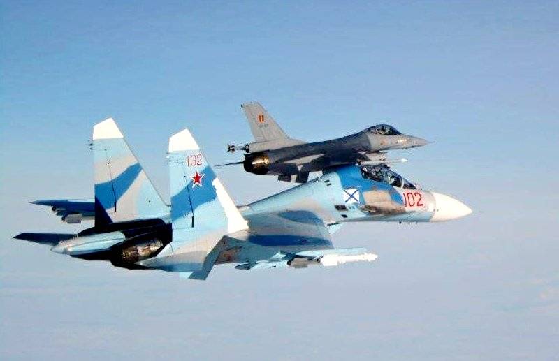«Мощь мощнейшая! Браво, парни!»: интернет отреагировал на действия Су-27