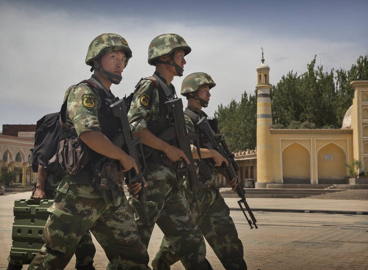 США сталкивают Китай с мусульманским миром через проблему уйгуров